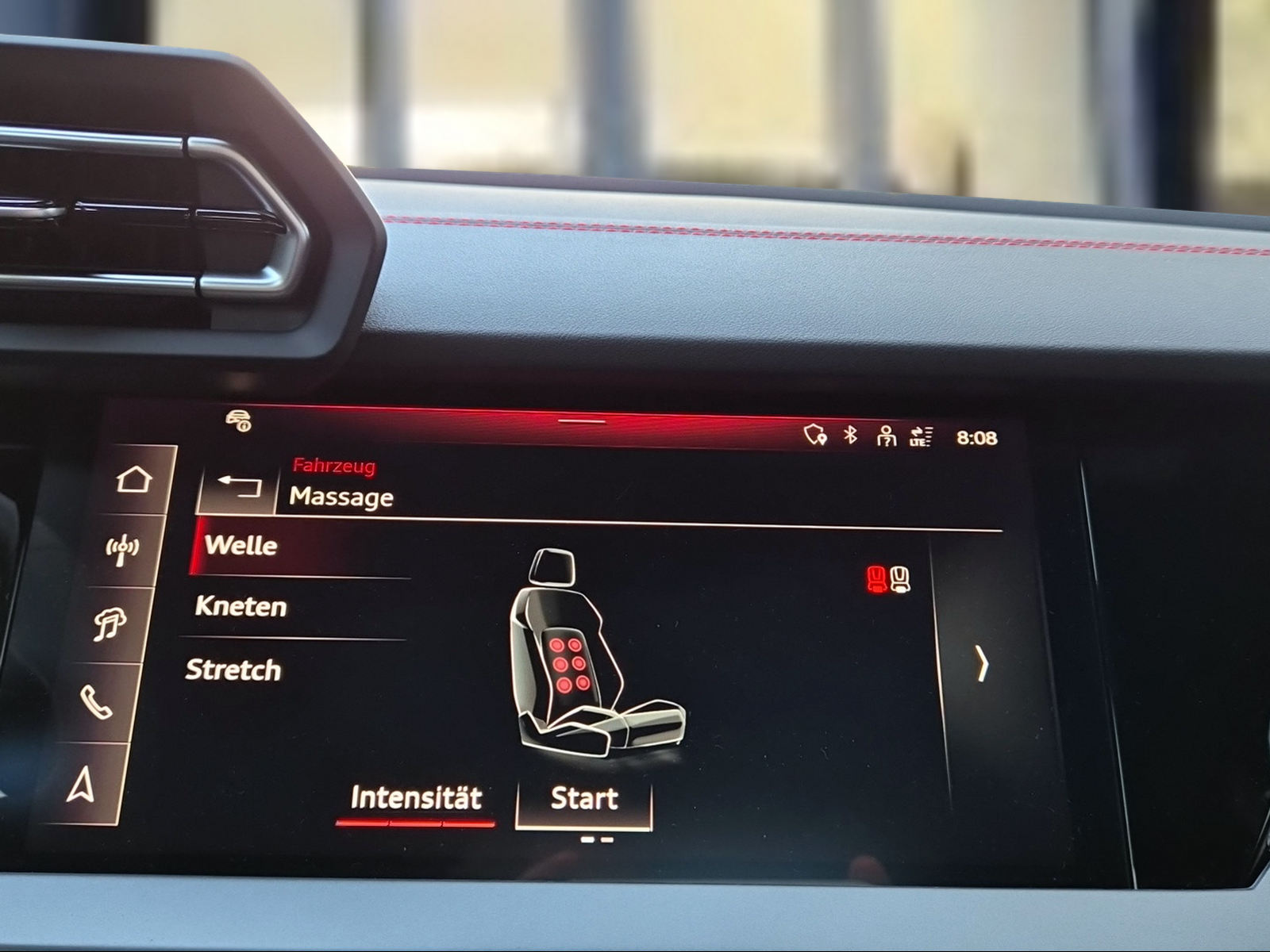 AUDI S3 Sportback TFSI quattro S-tronic Mythosschwarz Metallic-image-15