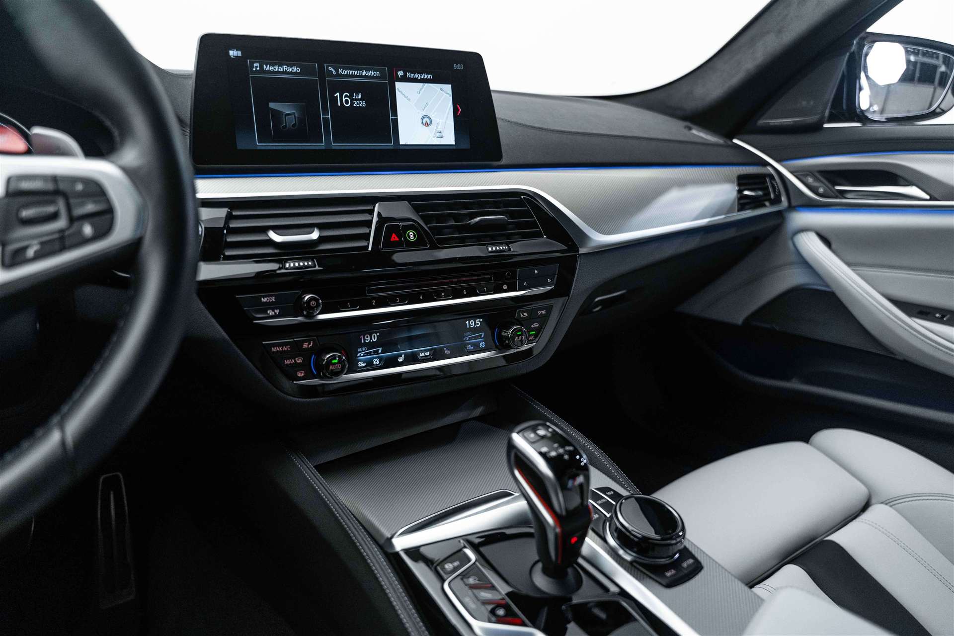 BMW M5 xDrive Drivelogic 600PS-image-24