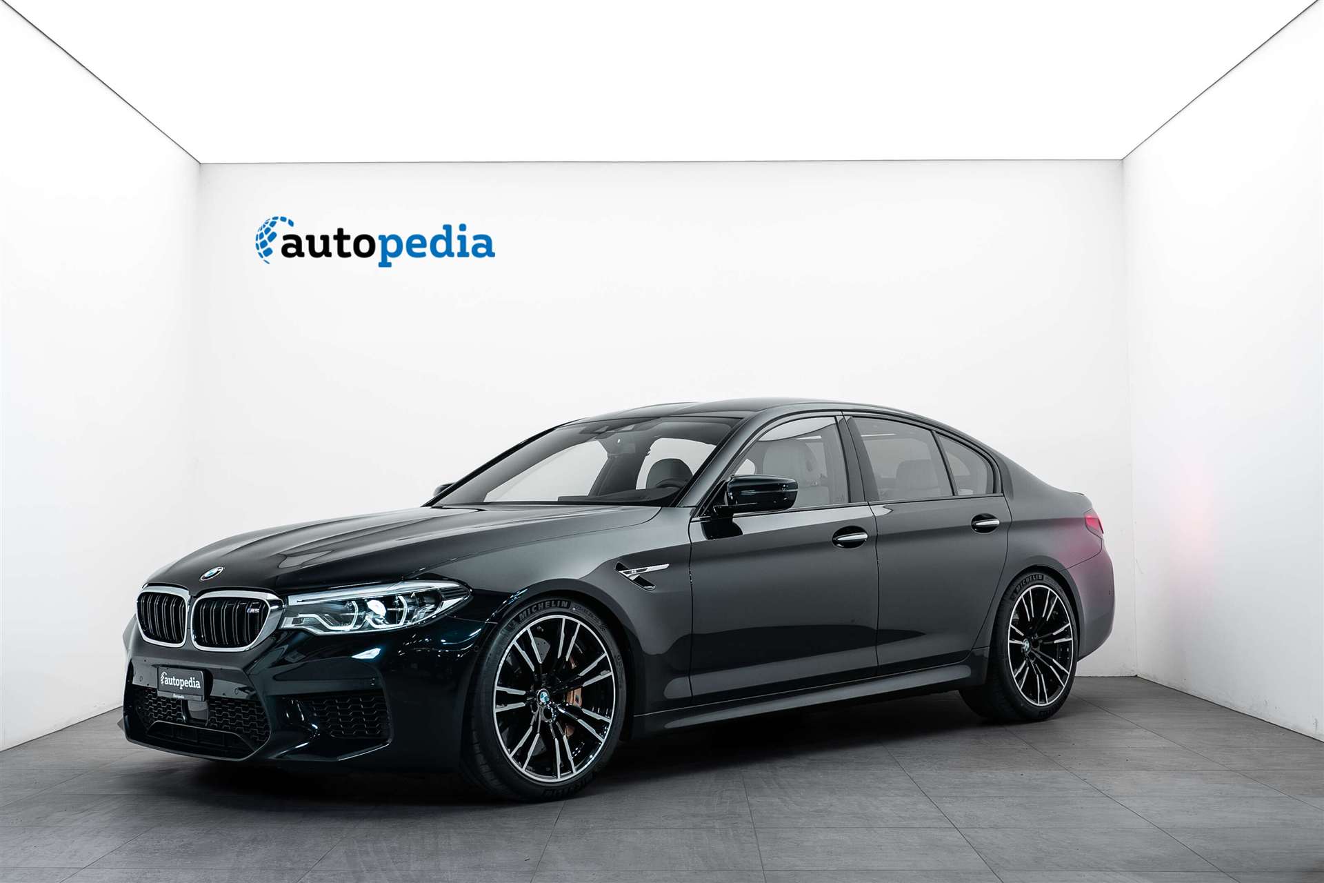 BMW M5 xDrive Drivelogic 600PS-image-0