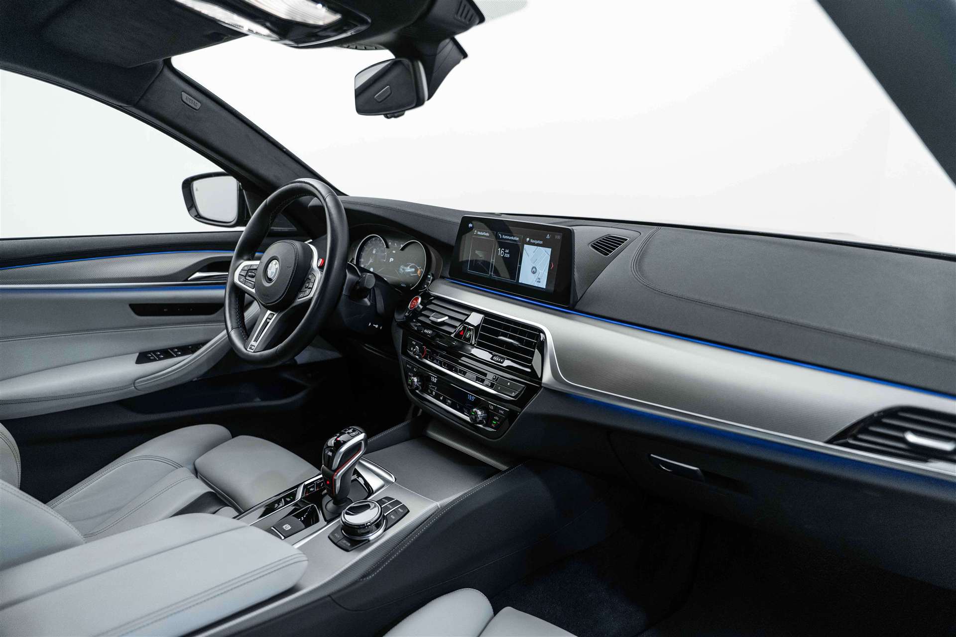 BMW M5 xDrive Drivelogic 600PS-image-11