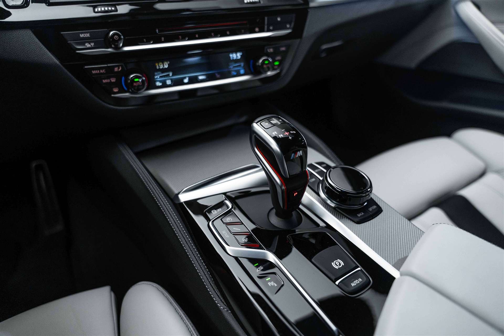 BMW M5 xDrive Drivelogic 600PS-image-28