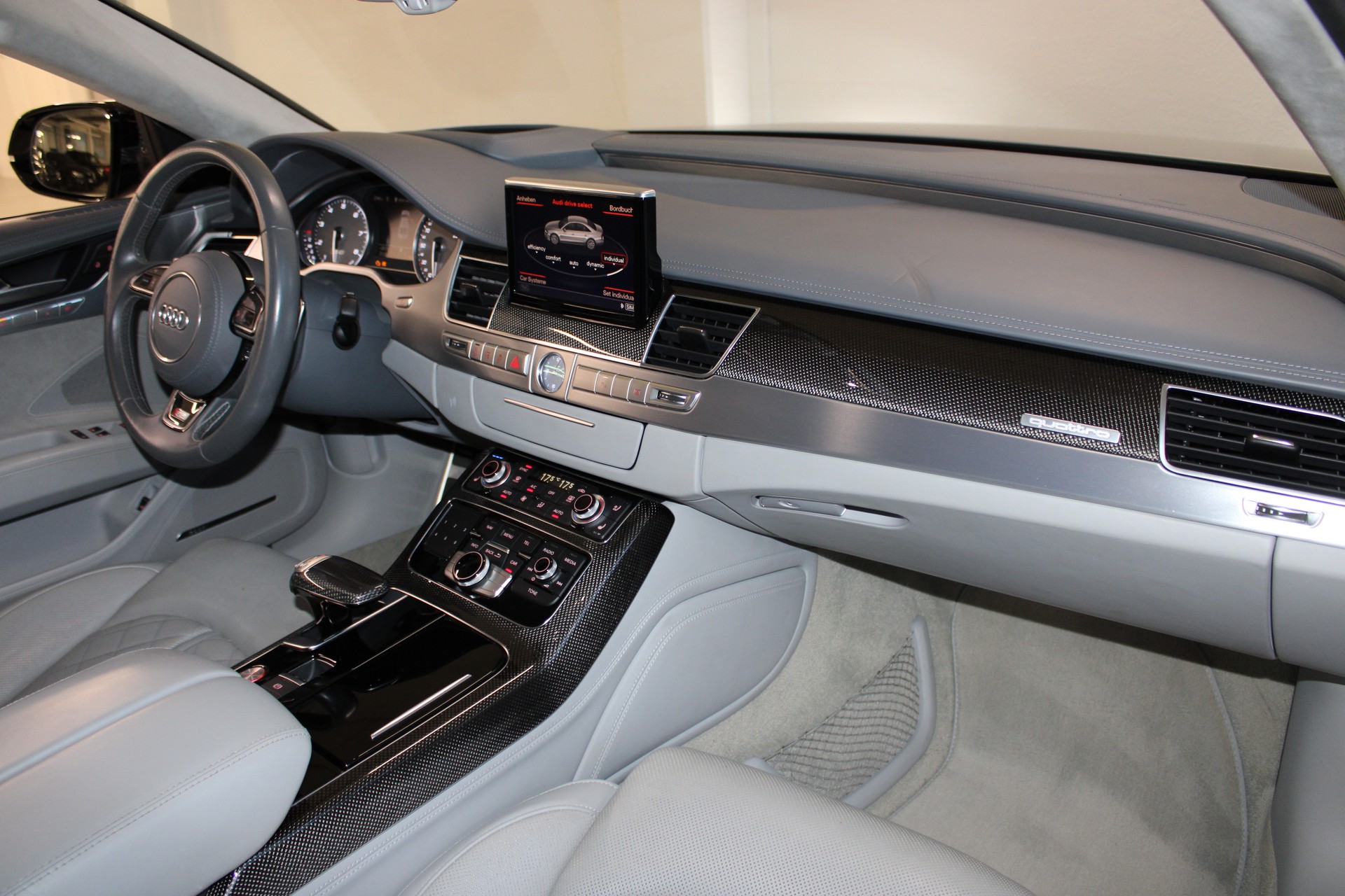 AUDI S8 4.0 TFSI V8 plus quattro tiptronic ABT-image-12
