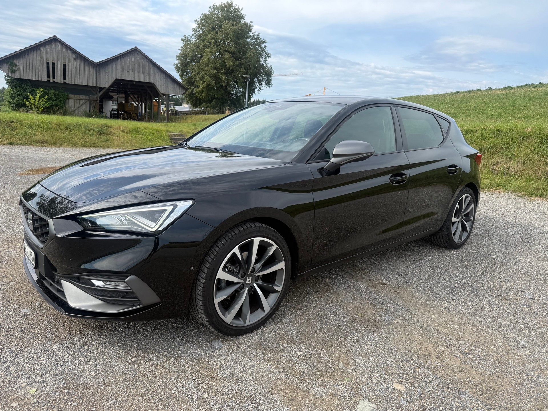SEAT Leon 1.5 eTSI mHEV DSG FR