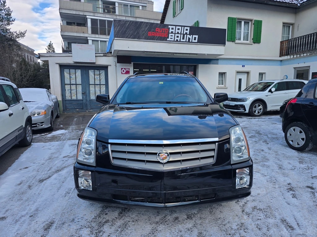CADILLAC SRX 4.6 V8 Sport Luxury 4WD