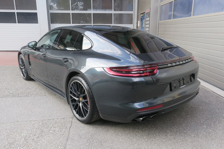 PORSCHE Panamera Turbo PDK-image-4