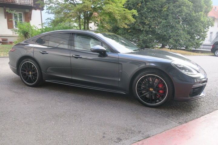 PORSCHE Panamera Turbo PDK-image-2