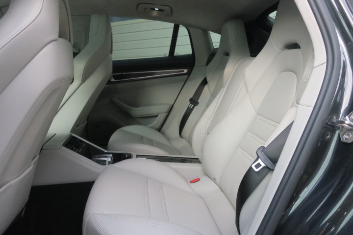 PORSCHE Panamera Turbo PDK-image-7