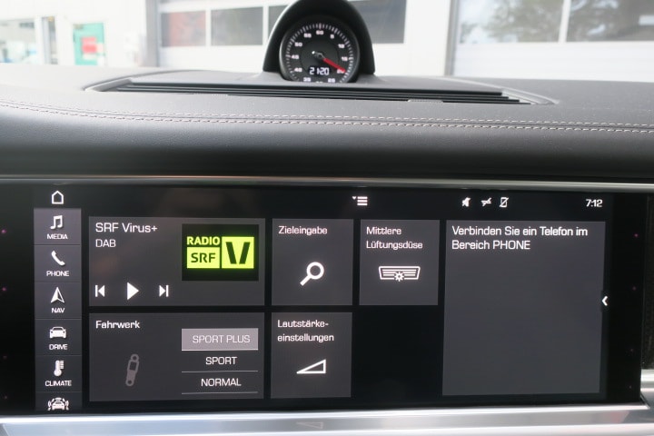 PORSCHE Panamera Turbo PDK-image-12