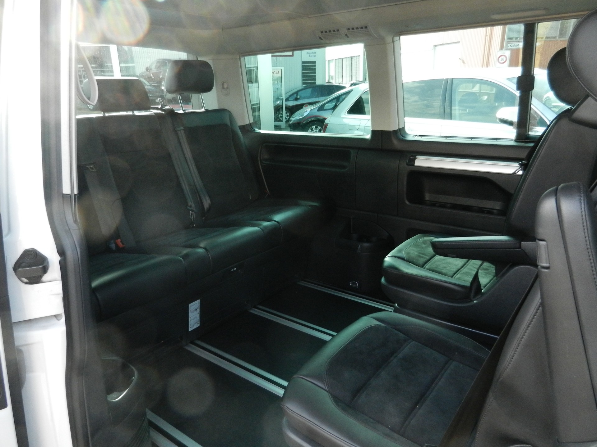 VW California Beach Edition 4x4-image-8