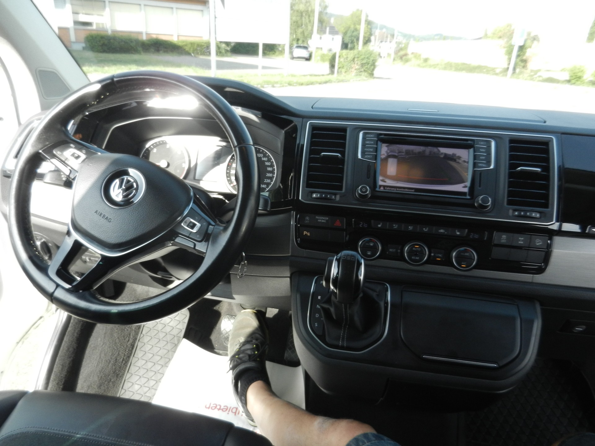 VW California Beach Edition 4x4-image-5