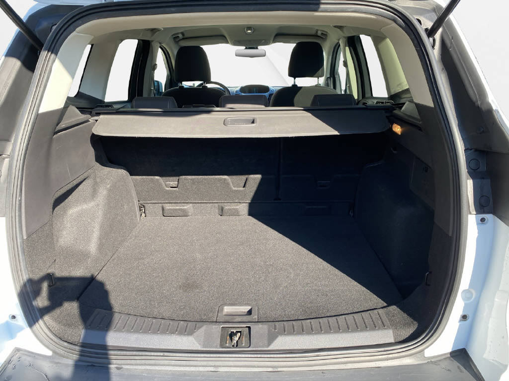 FORD Kuga 2.0 TDCi 150 Trend-image-8