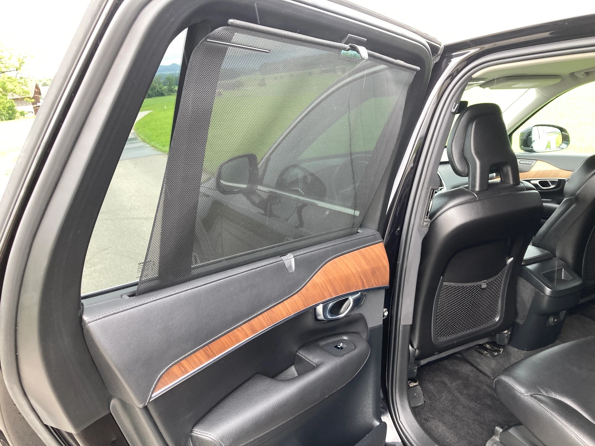 VOLVO XC90 B5 Benzin Mild Hybrid AWD Inscription Geartronic-image-8