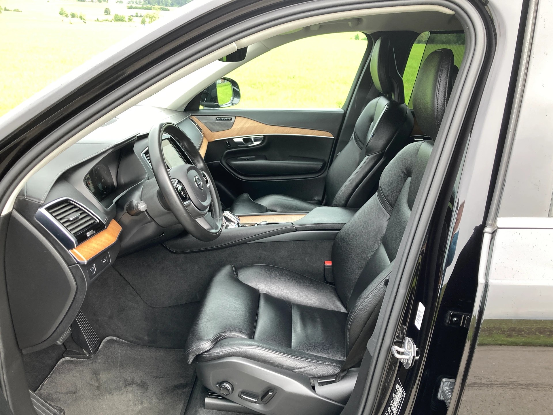 VOLVO XC90 B5 Benzin Mild Hybrid AWD Inscription Geartronic-image-7