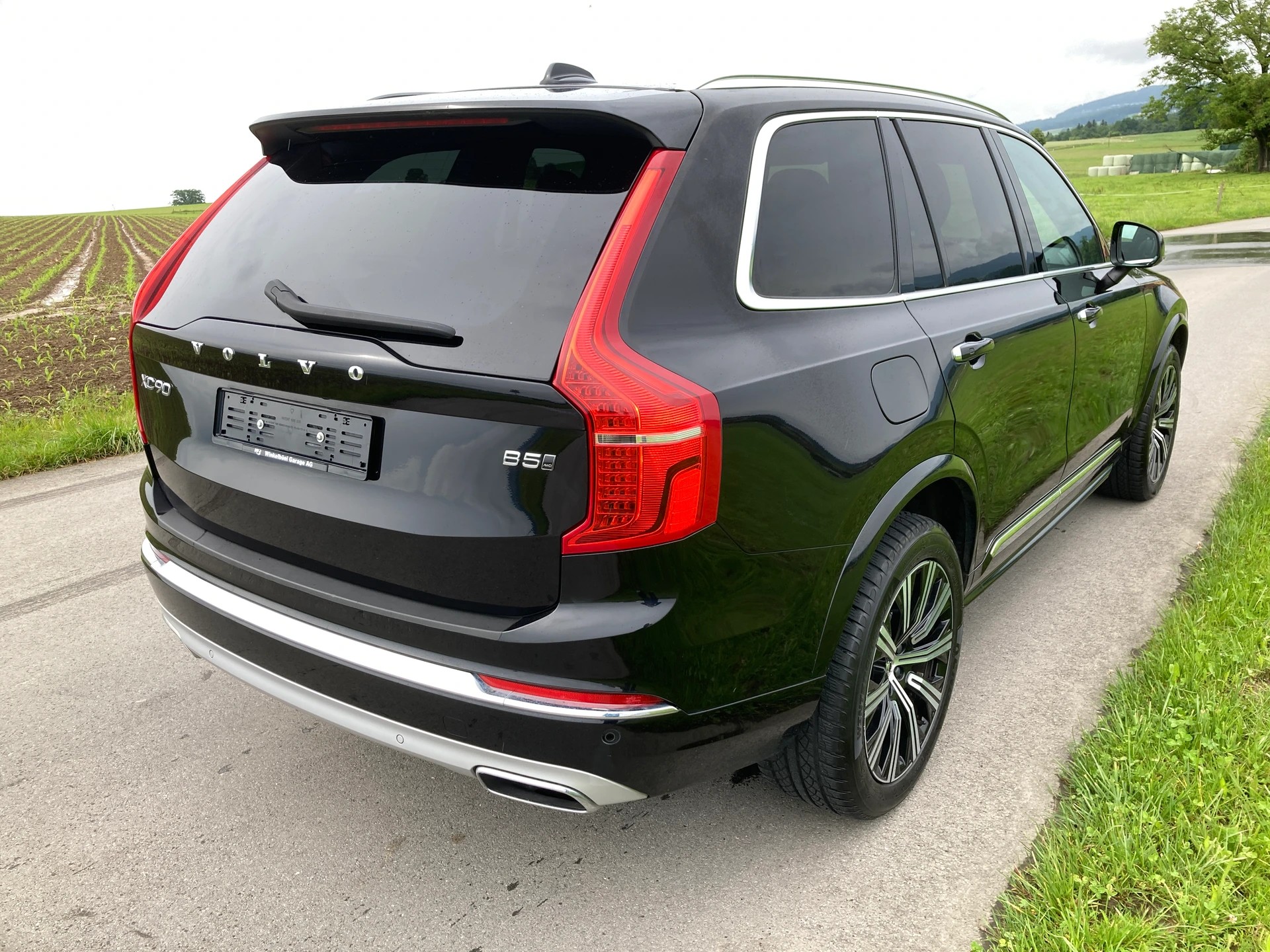 VOLVO XC90 B5 Benzin Mild Hybrid AWD Inscription Geartronic-image-2
