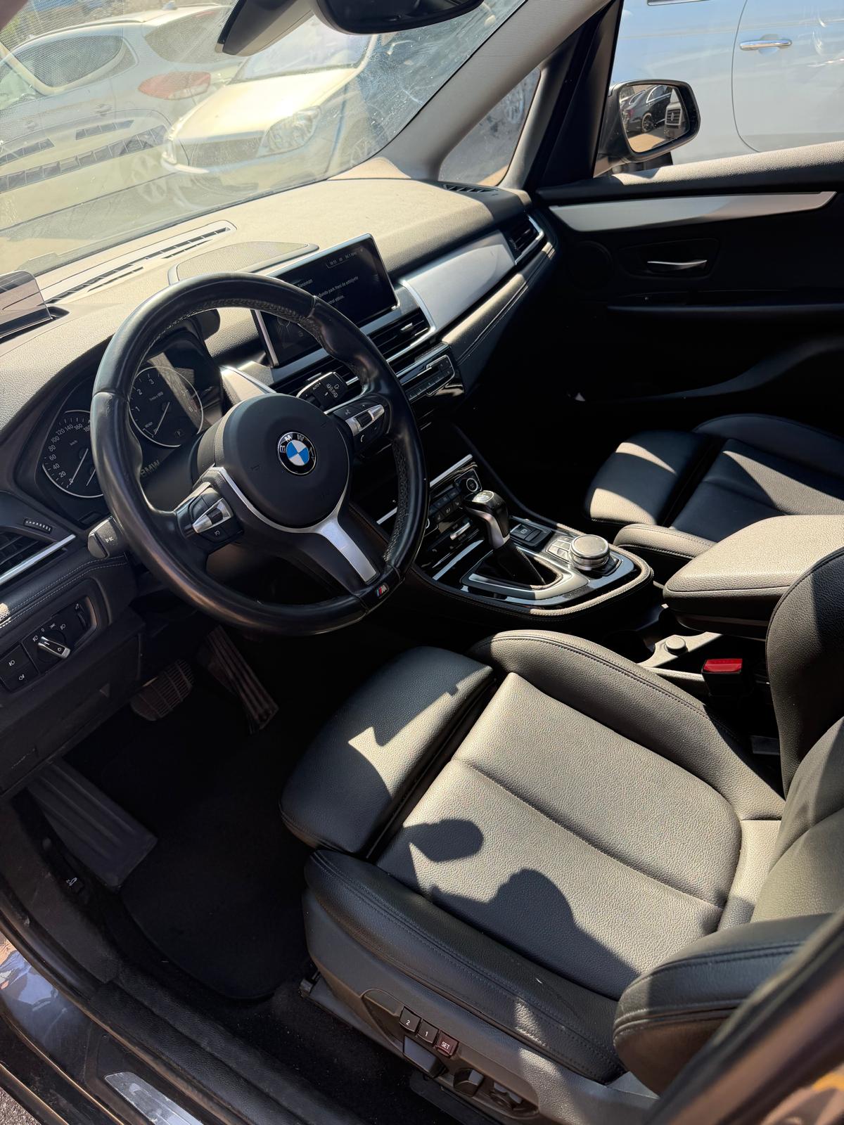 BMW 220d xDrive Gran Tourer Steptronic-image-7