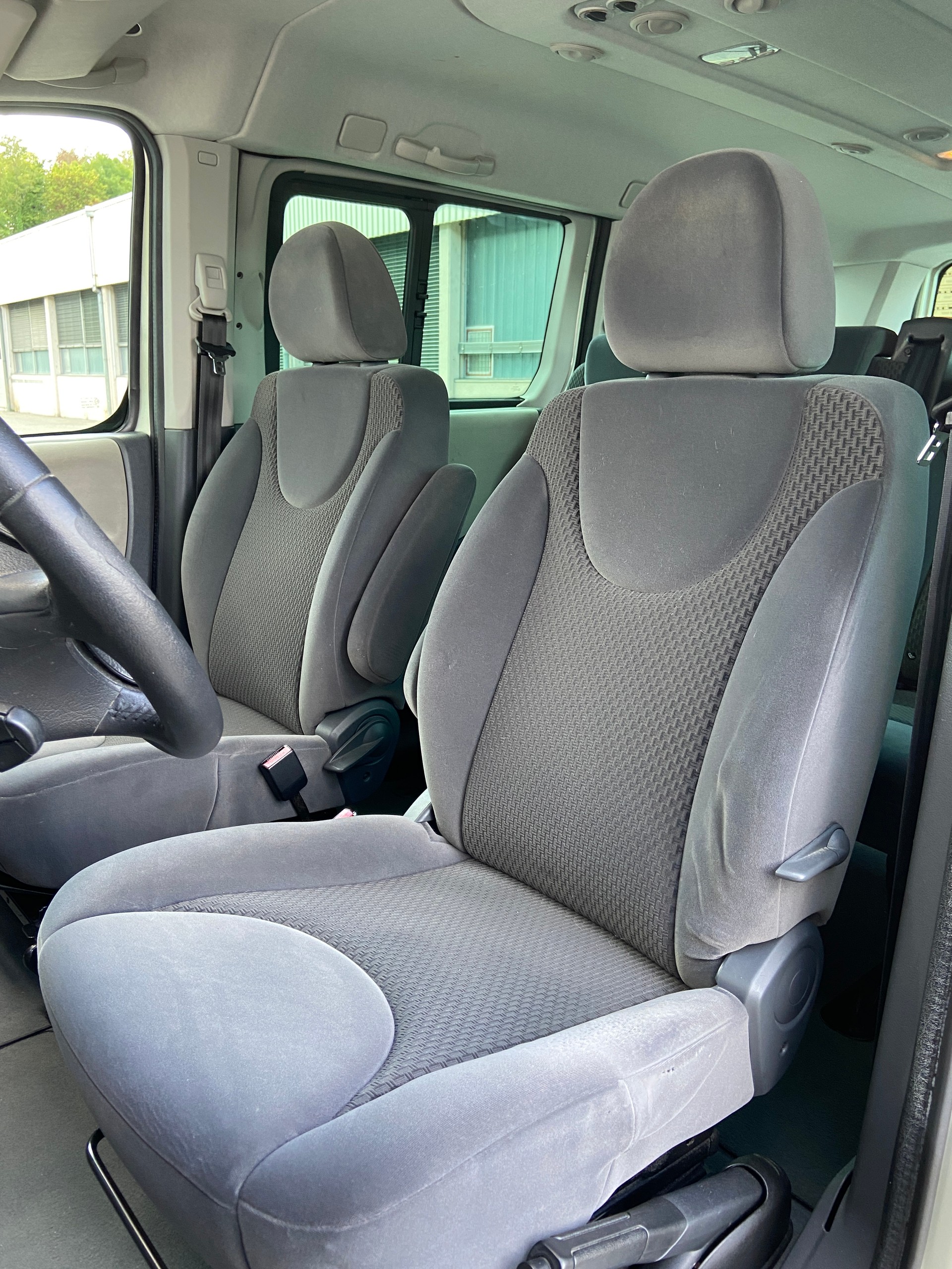 PEUGEOT Expert Tepee 2.0 HDi Rollstuhltransport-image-6