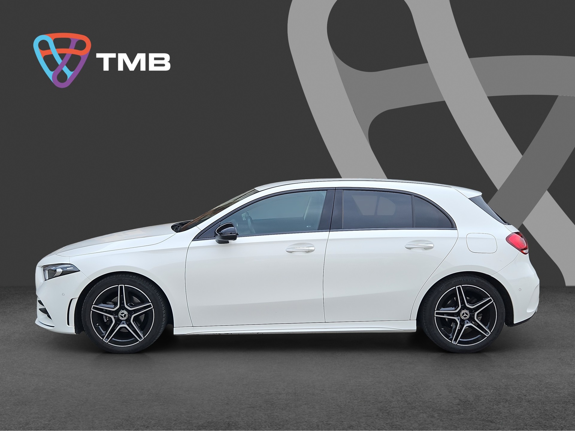 MERCEDES-BENZ A 200 d AMG Line 8G-DCT-image-1