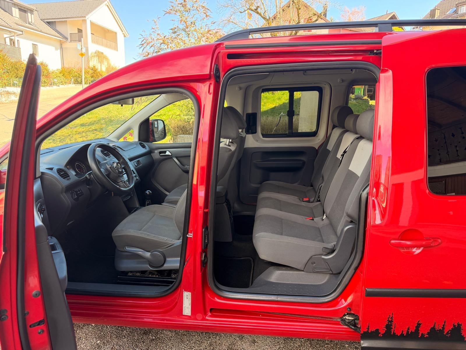 VW Caddy 1.2 TSI Trendline-image-10