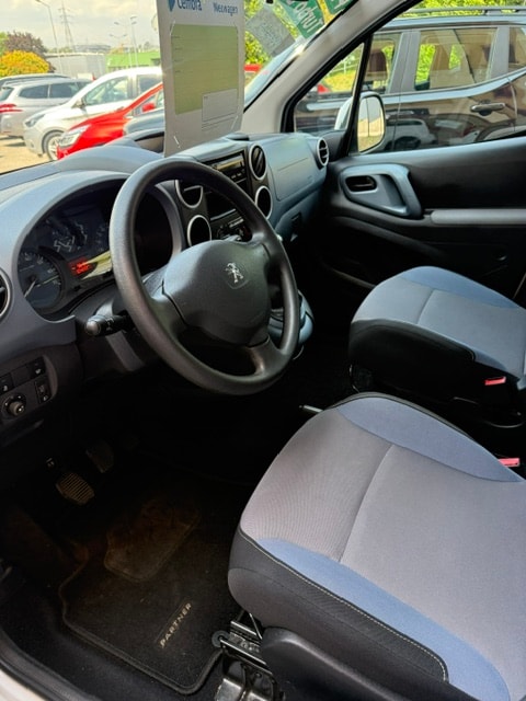 PEUGEOT Partner 1.6 e-HDI Active-image-9