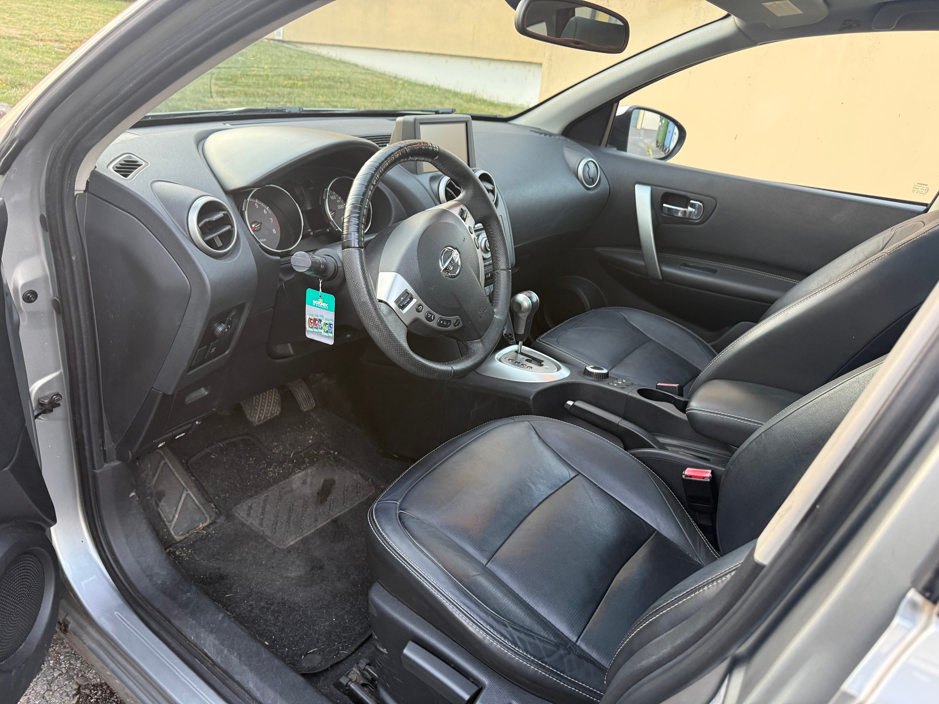 NISSAN Qashqai +2 2.0 4WD tekna XTronic CVT-image-11
