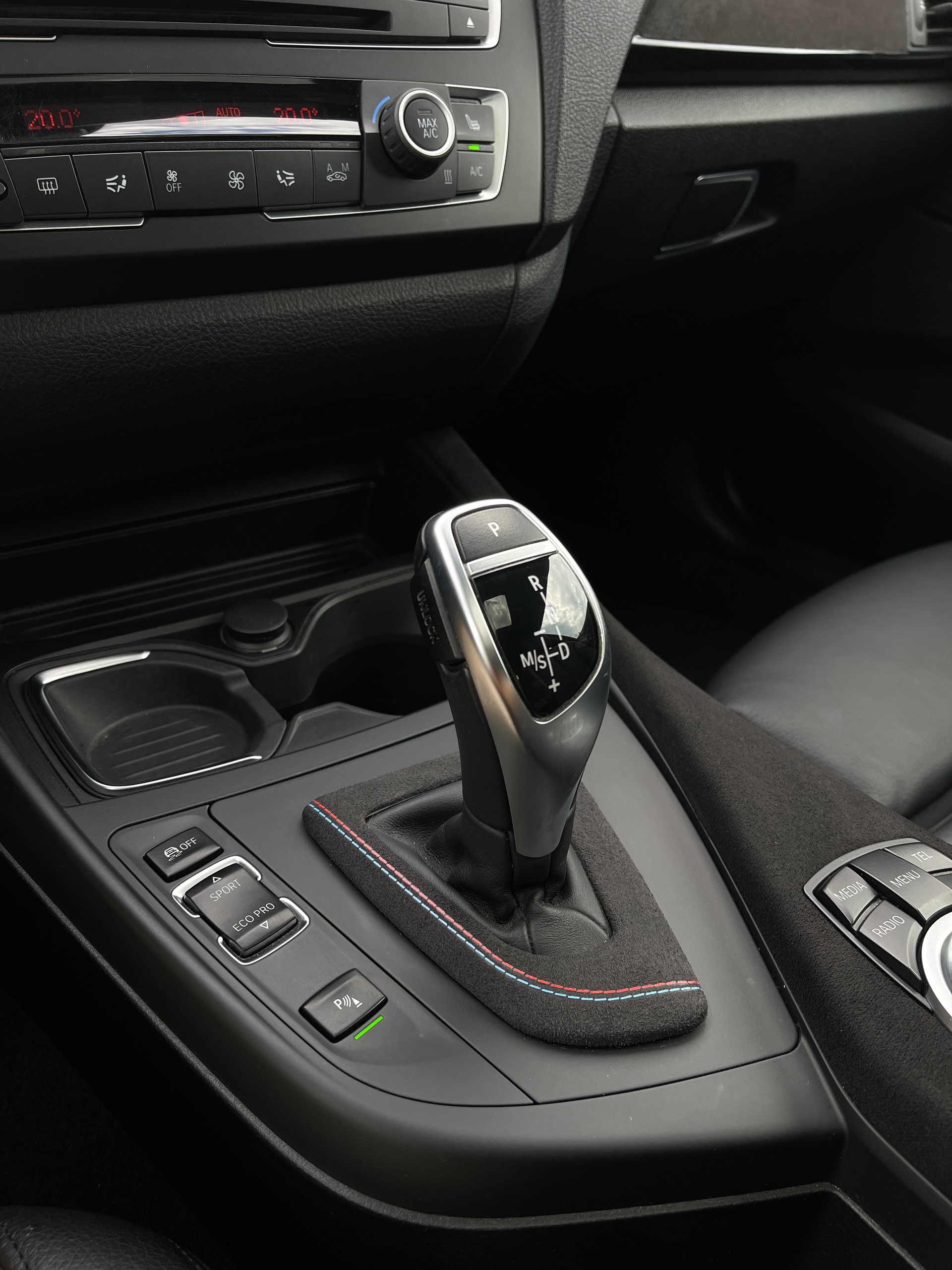 BMW M135i xDrive Steptronic-image-8