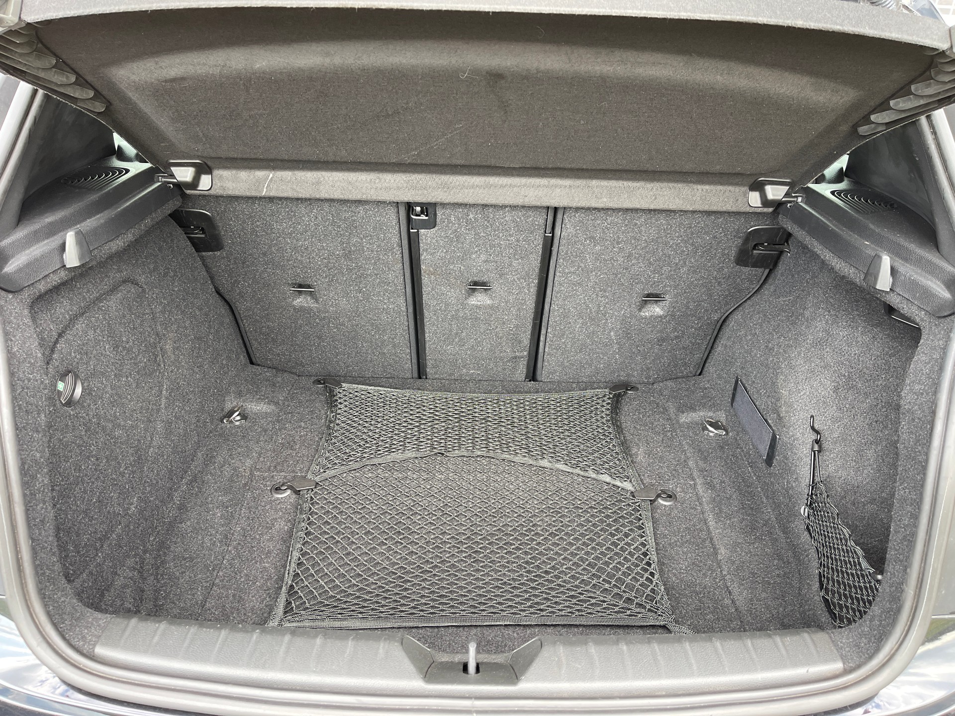 BMW M135i xDrive Steptronic-image-7