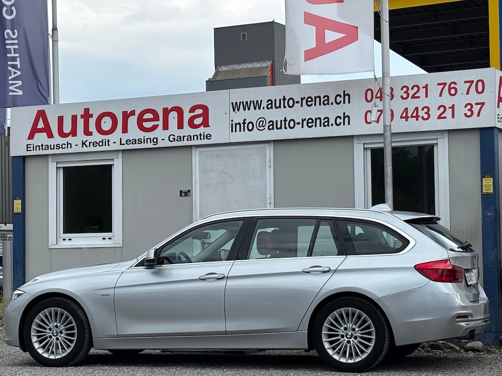 BMW 320i Touring Luxury Line Steptronic-image-3