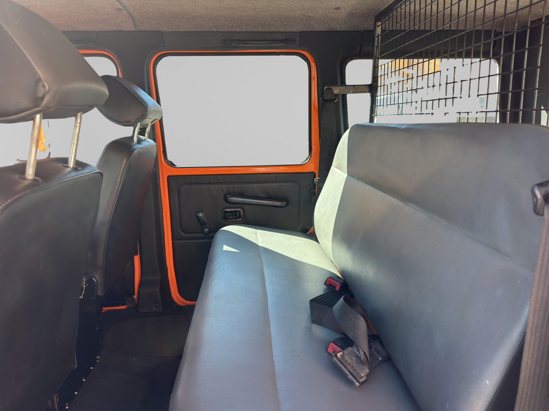 MERCEDES-BENZ G 270 CDI Automatic-image-10