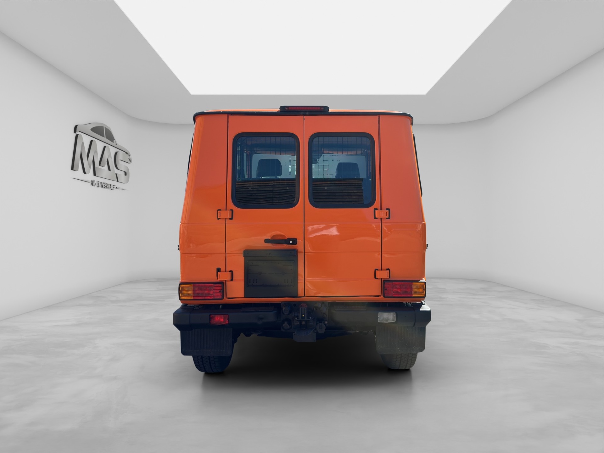MERCEDES-BENZ G 270 CDI Automatic-image-4