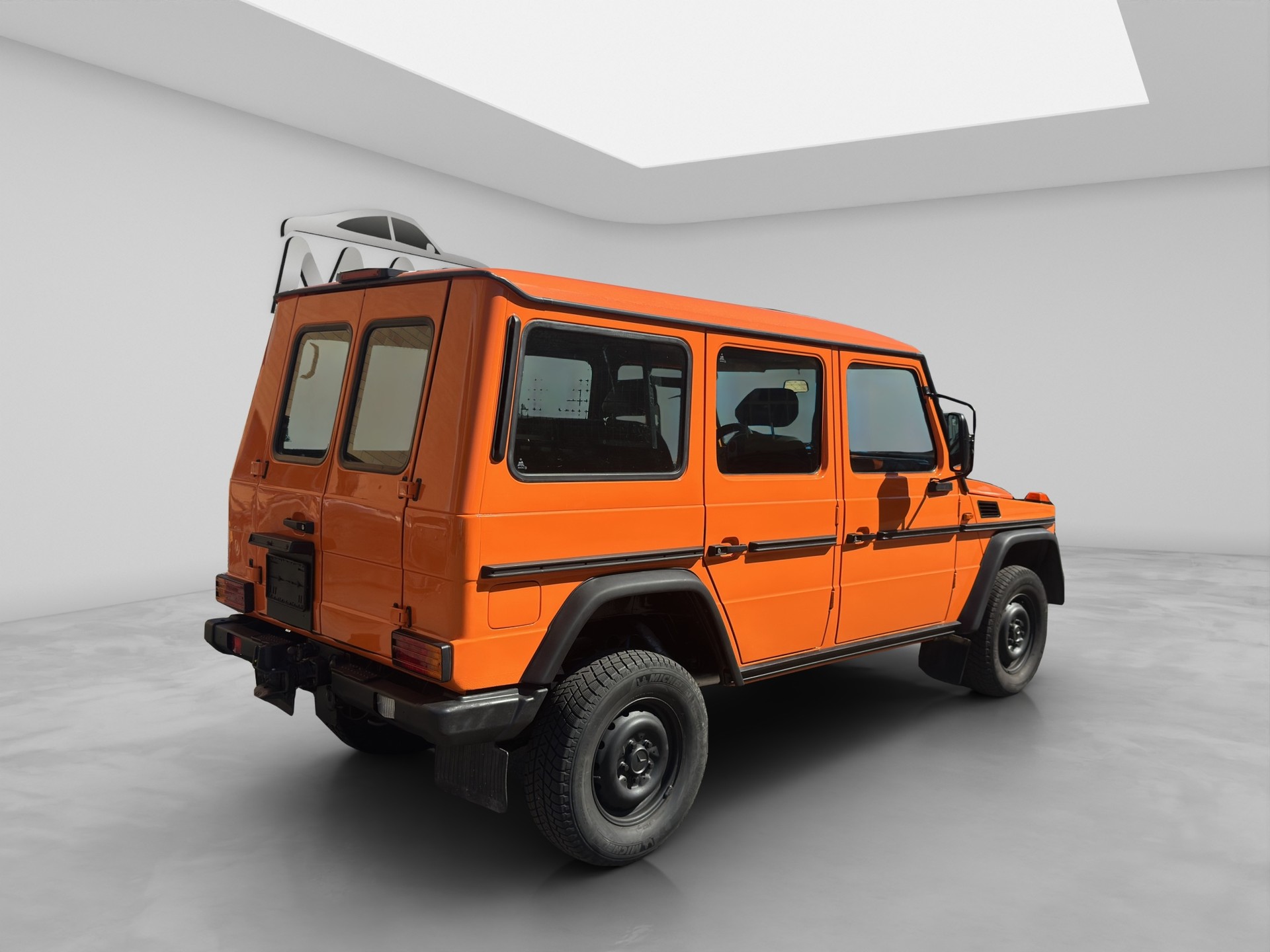 MERCEDES-BENZ G 270 CDI Automatic-image-5