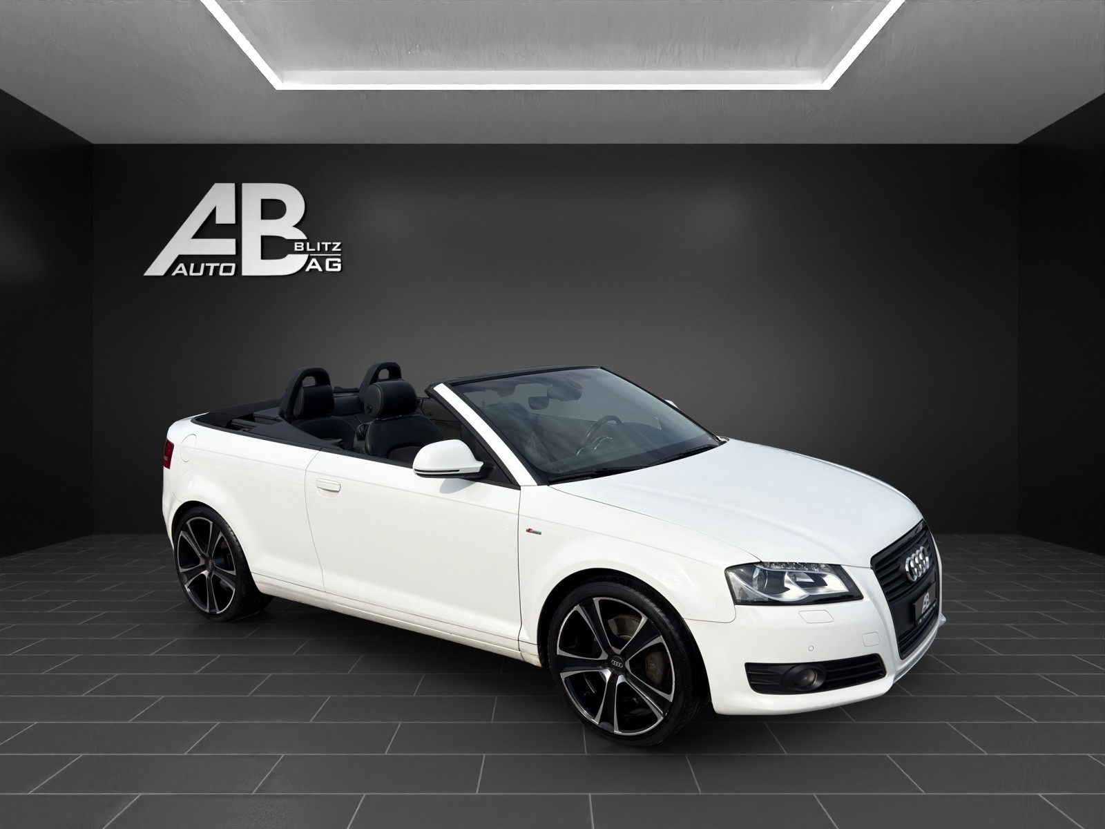 AUDI A3 Cabriolet 2.0 TFSI S-Line Ambition S-tronic mit 200 PS-image-5
