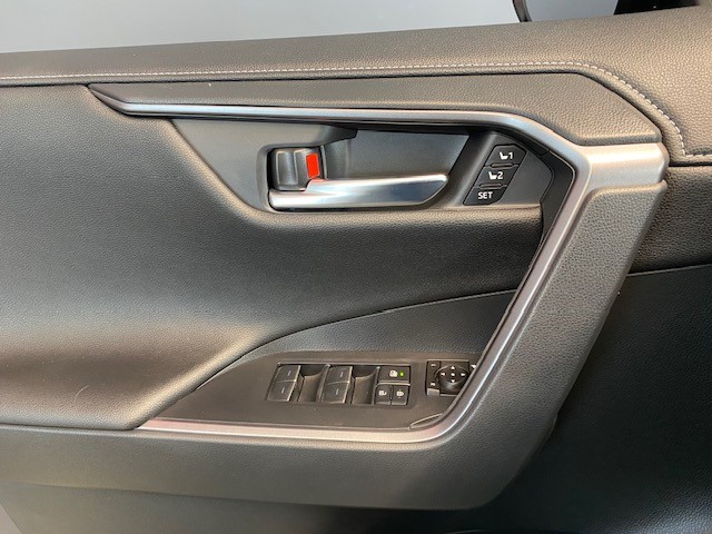 TOYOTA RAV-4 2.5 Plug-In-Hybrid GR Sport-image-15