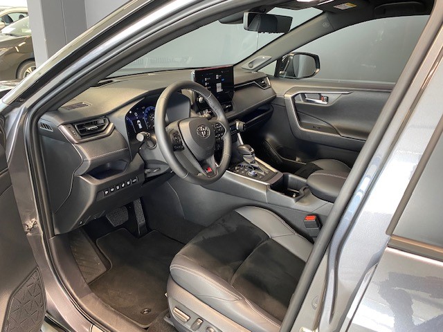 TOYOTA RAV-4 2.5 Plug-In-Hybrid GR Sport-image-8