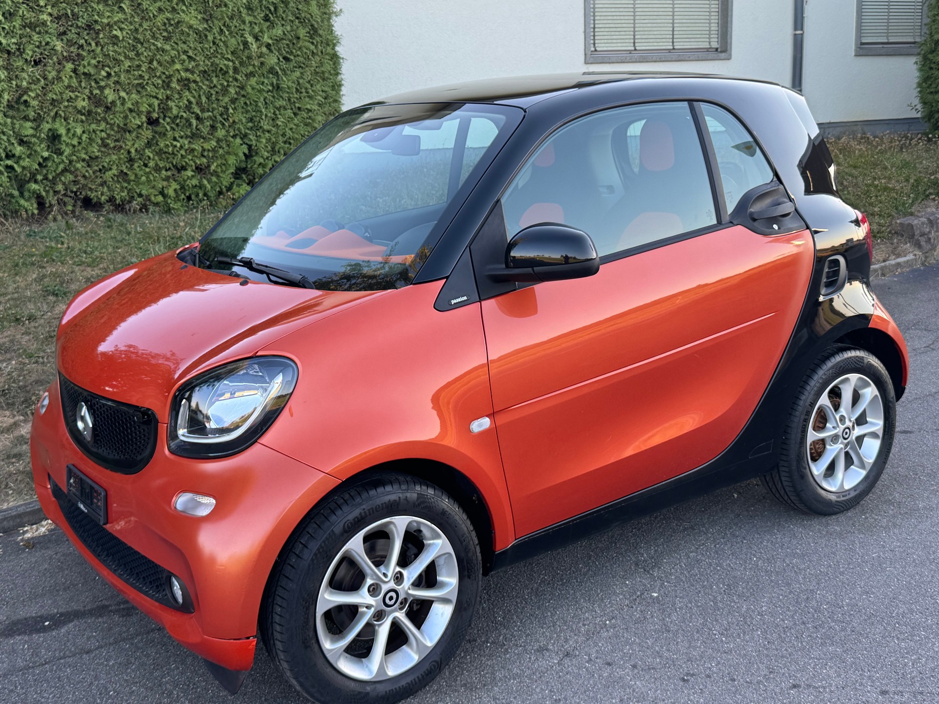 SMART fortwo-image-0