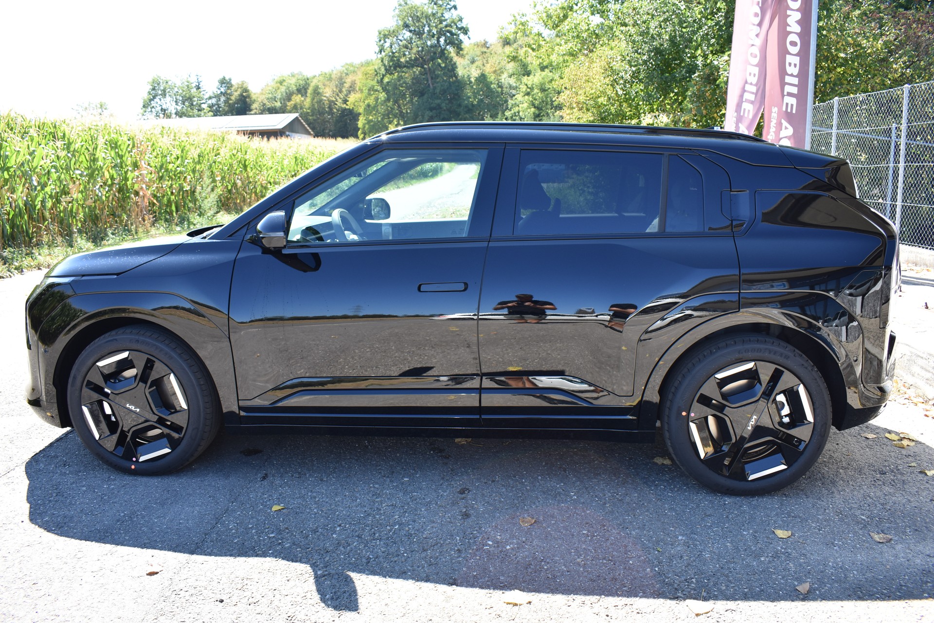 KIA EV3 81,4 kWh GT Line 4x4-image-1