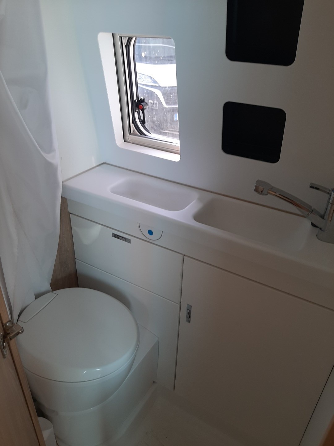 FIAT 2023 Fiat Ducato Weinsberg Carabus | Manual | L3H2-image-3