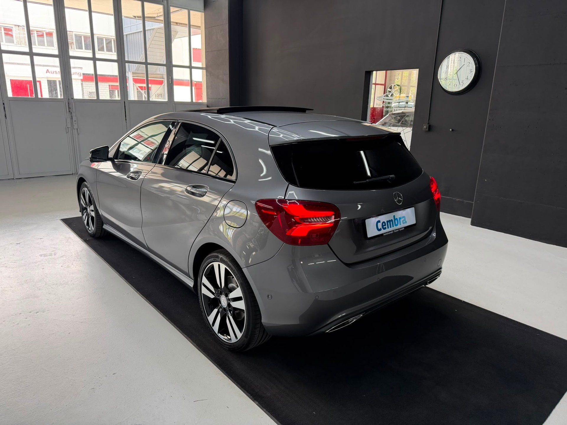 MERCEDES-BENZ A 200 CDI 7G-DCT-image-8