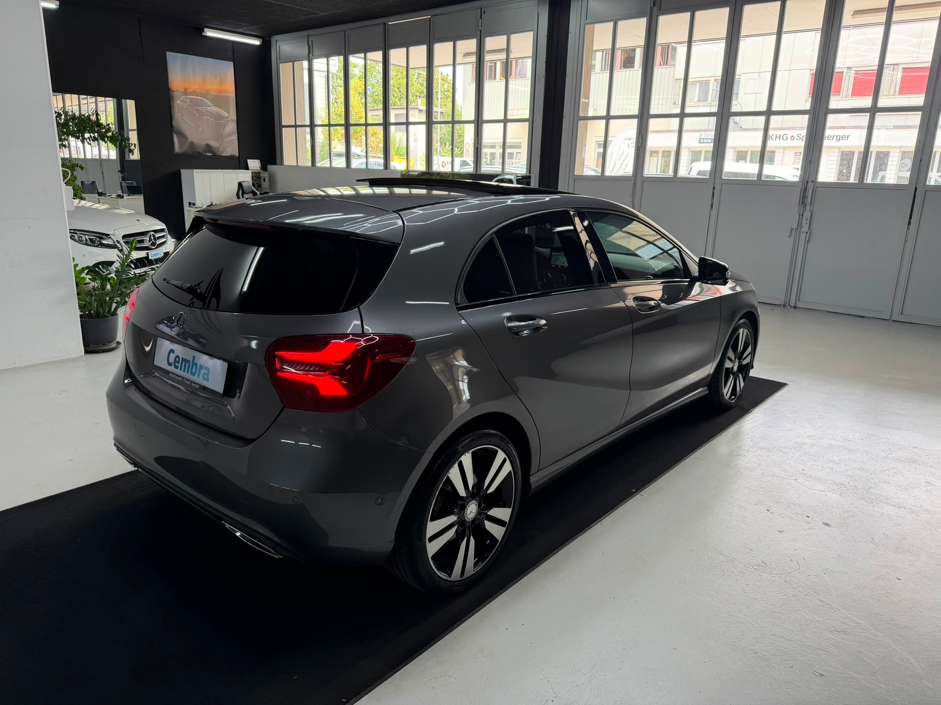 MERCEDES-BENZ A 200 CDI 7G-DCT-image-9