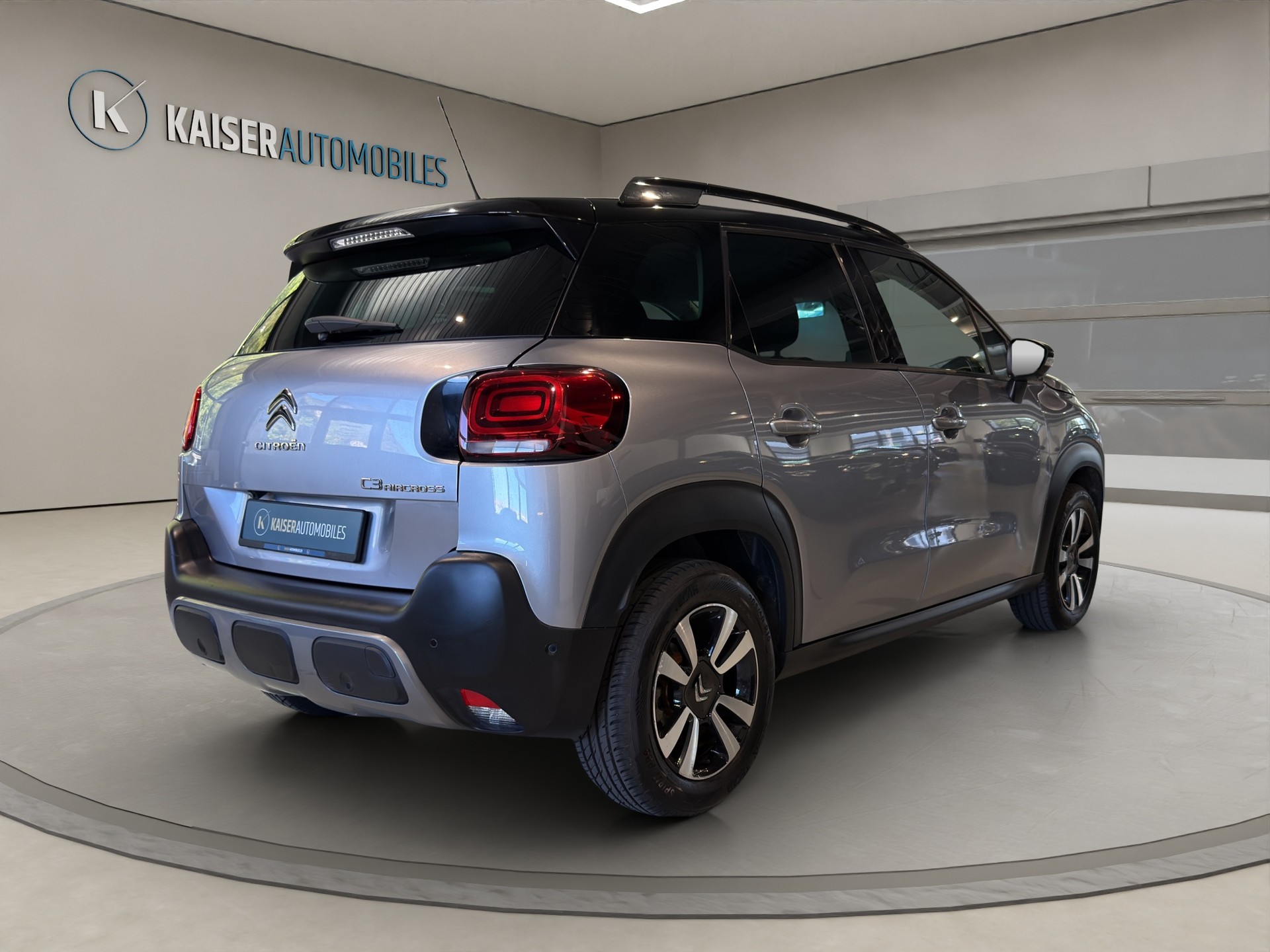 CITROEN C3 Aircross 1.2i PureTech Shine EAT-image-23
