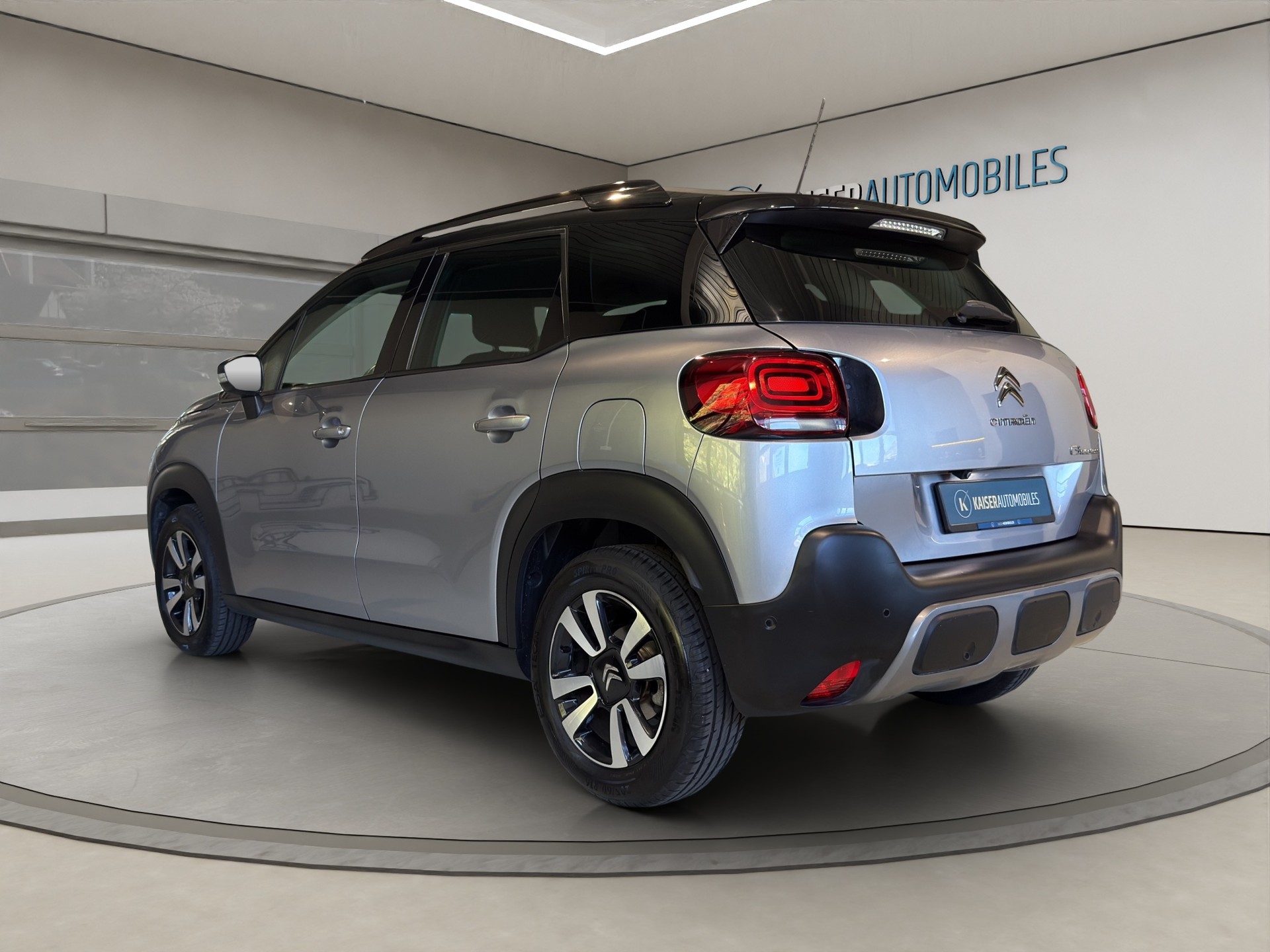 CITROEN C3 Aircross 1.2i PureTech Shine EAT-image-18