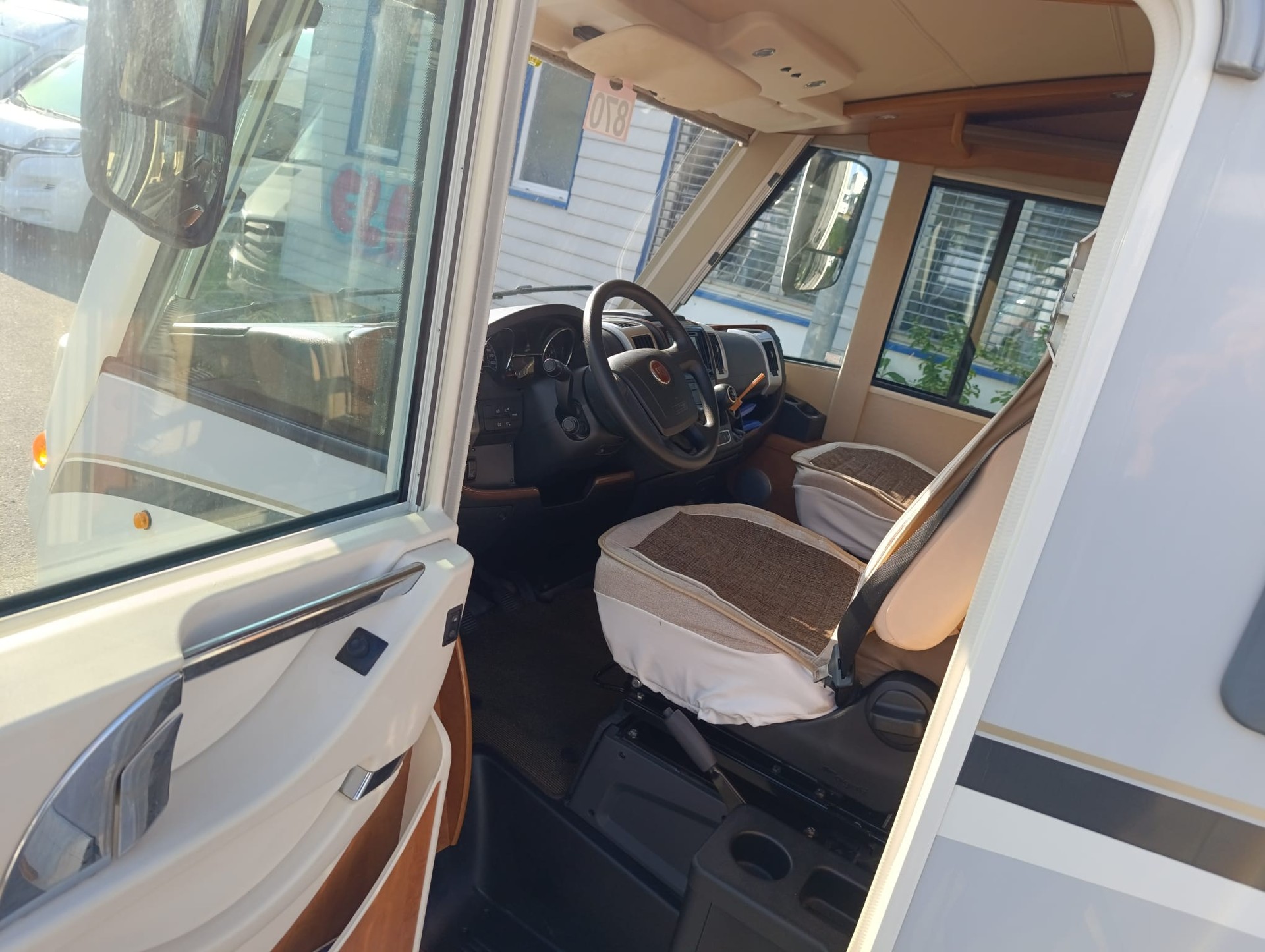 CARTHAGO 145 QB ***Wie ein König unterwegs sein – zu einem anständigen Preis***-image-9