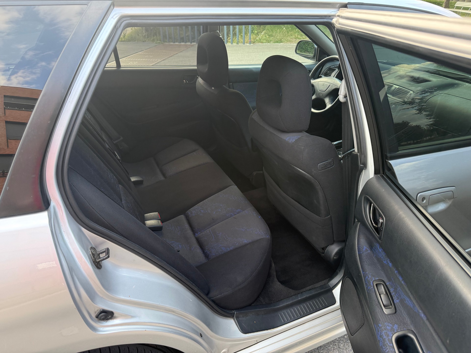 MITSUBISHI Galant 2.5 V6 24V Edition-image-19