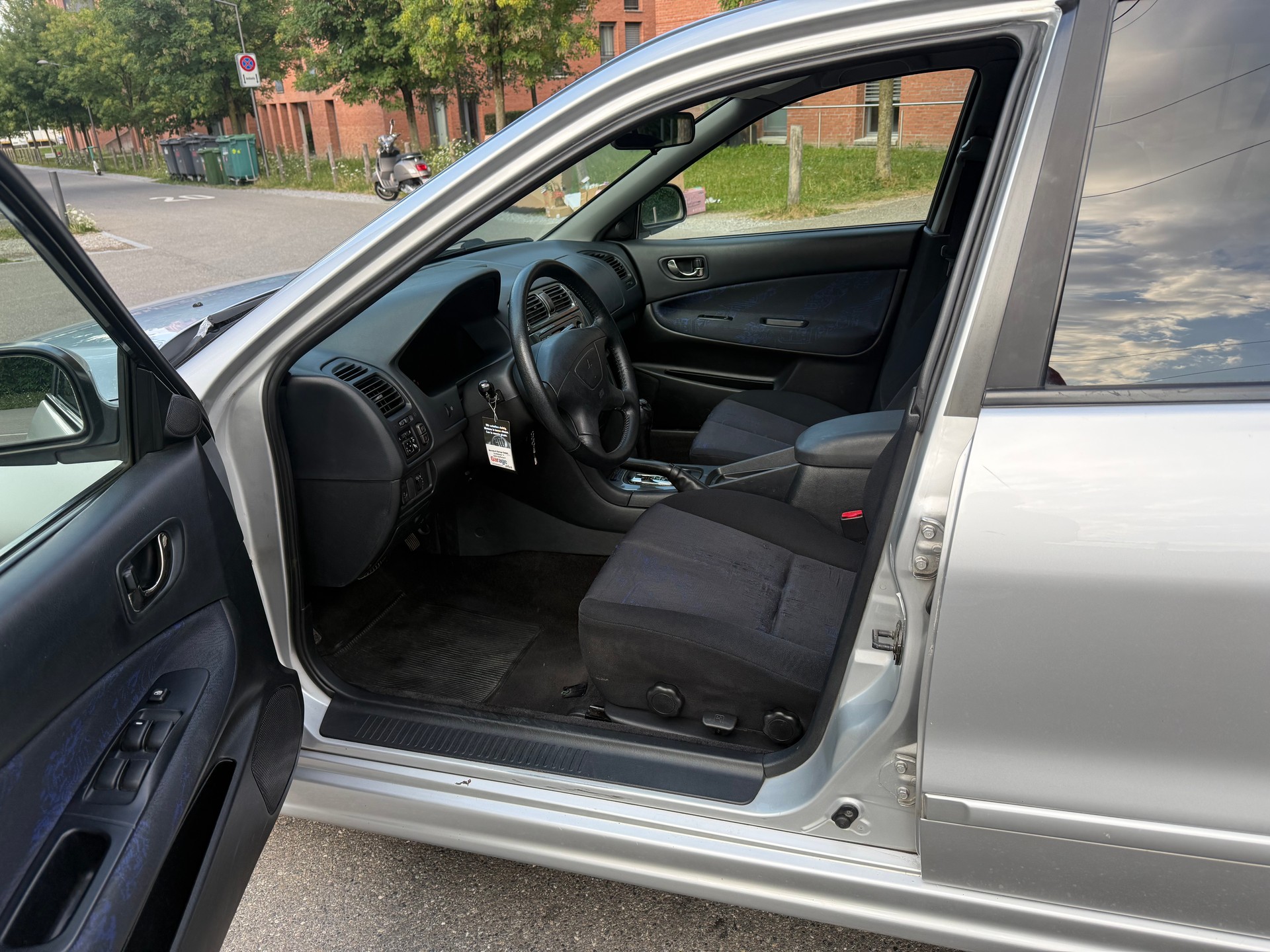 MITSUBISHI Galant 2.5 V6 24V Edition-image-14