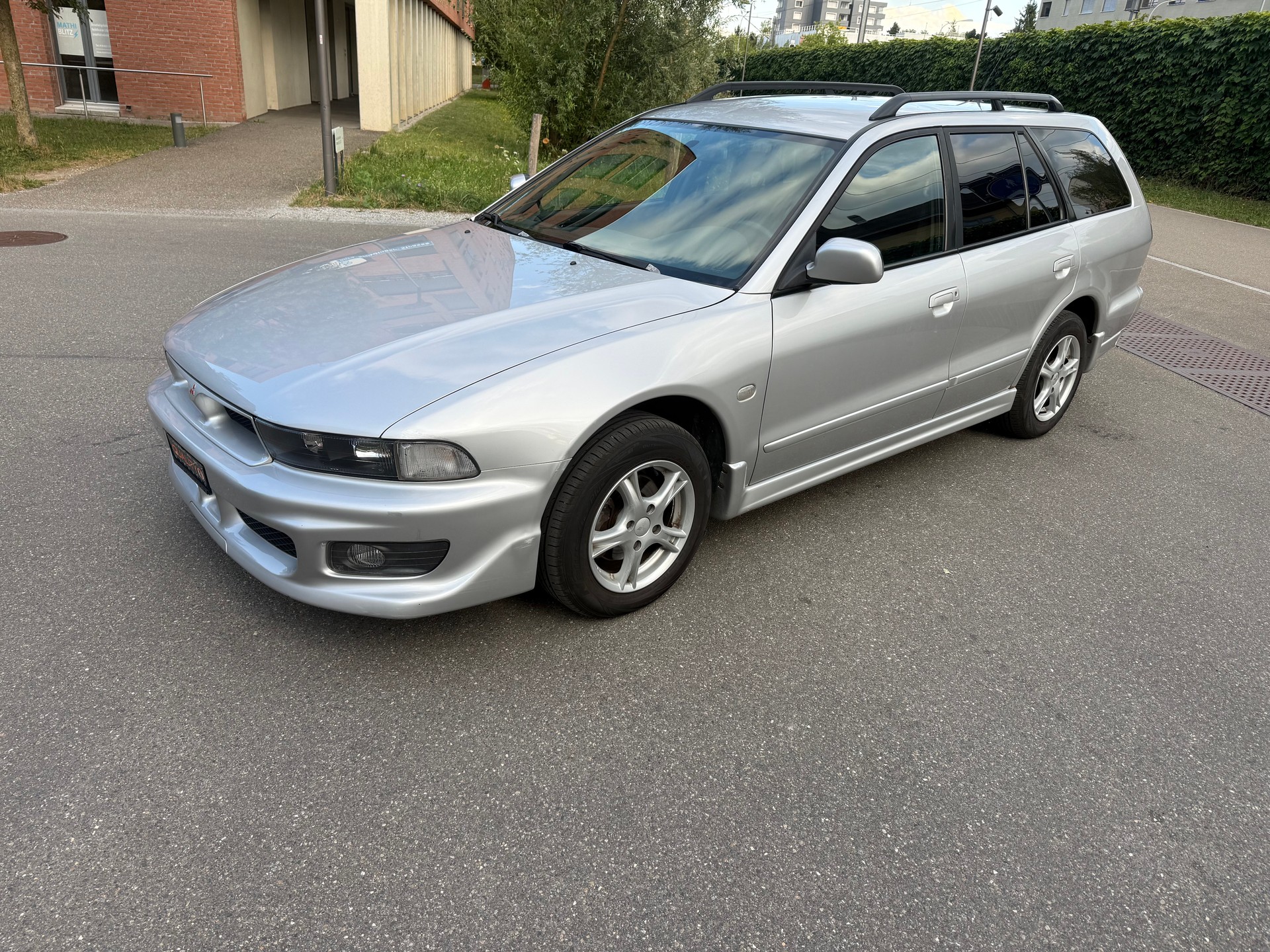 MITSUBISHI Galant 2.5 V6 24V Edition-image-0