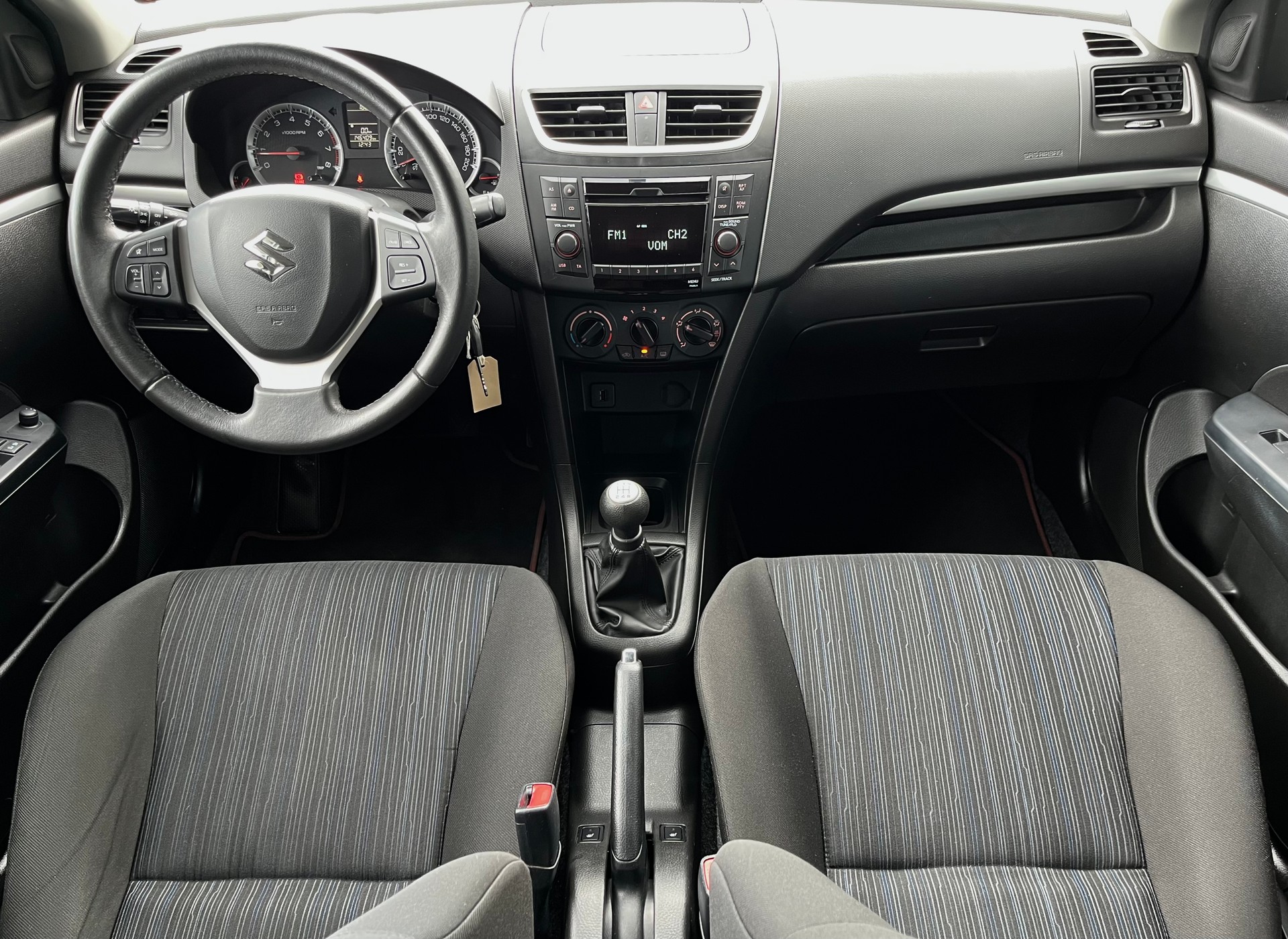 SUZUKI Swift 1.2i 16V PizSulai 4x4-image-10