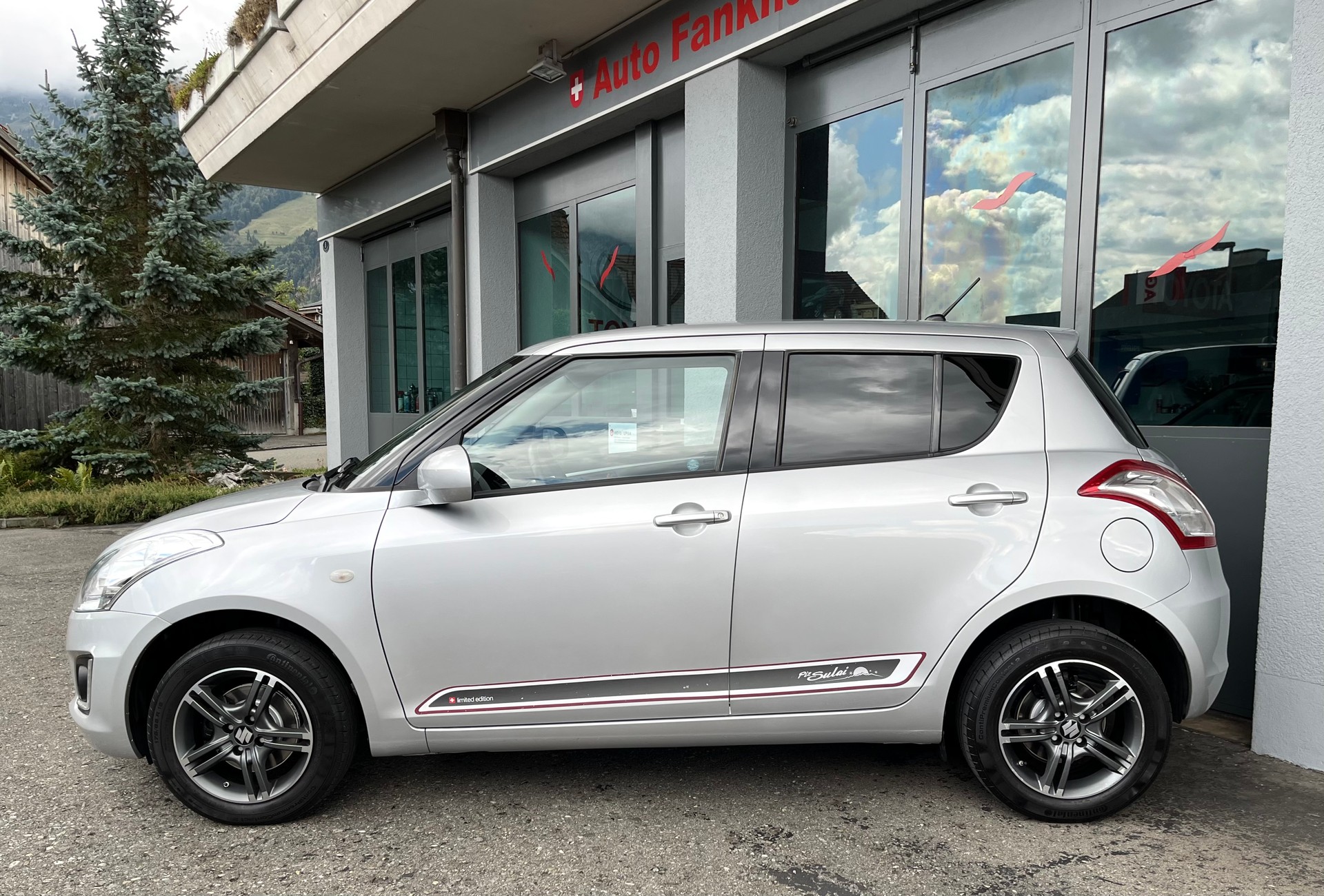 SUZUKI Swift 1.2i 16V PizSulai 4x4-image-4