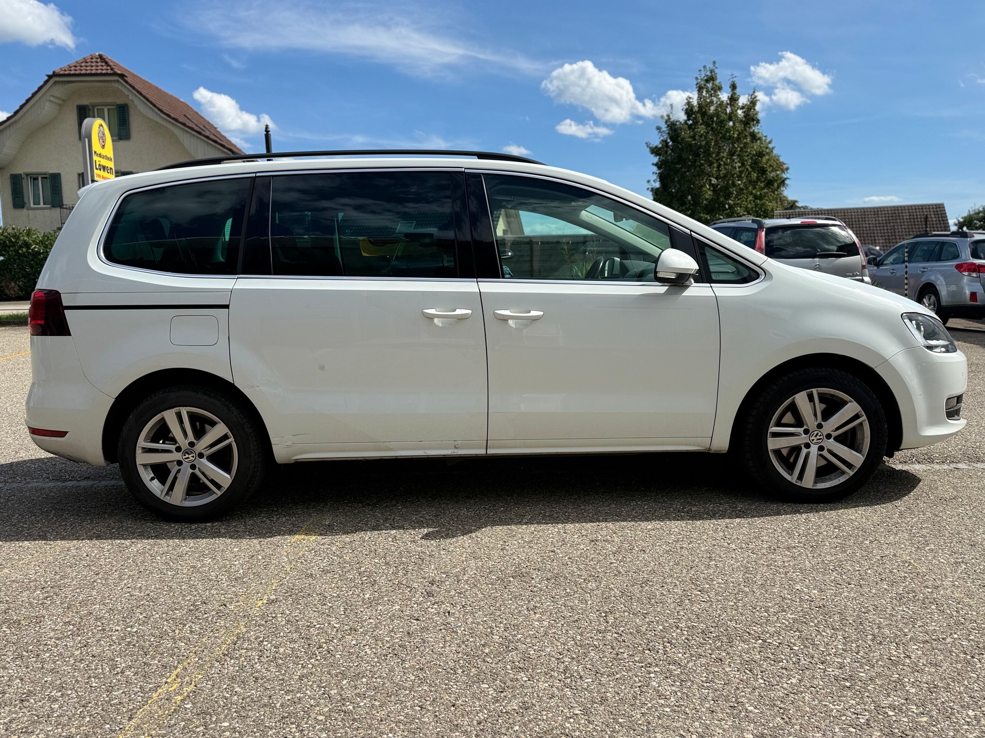 VW Sharan 2.0 TDI BMT Trendline 4Motion-showroom-element-2