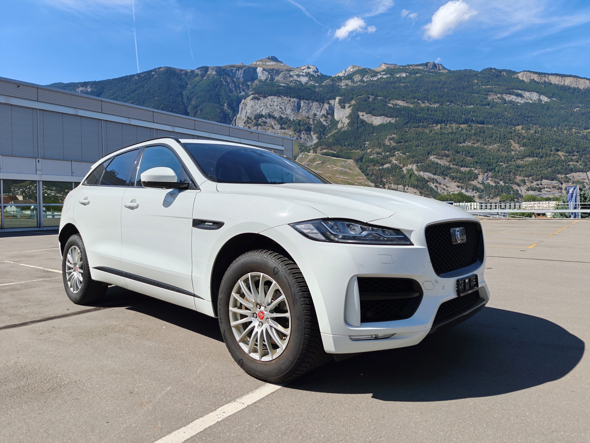 JAGUAR 2.0 T 250 R-Sport AWD-image-2