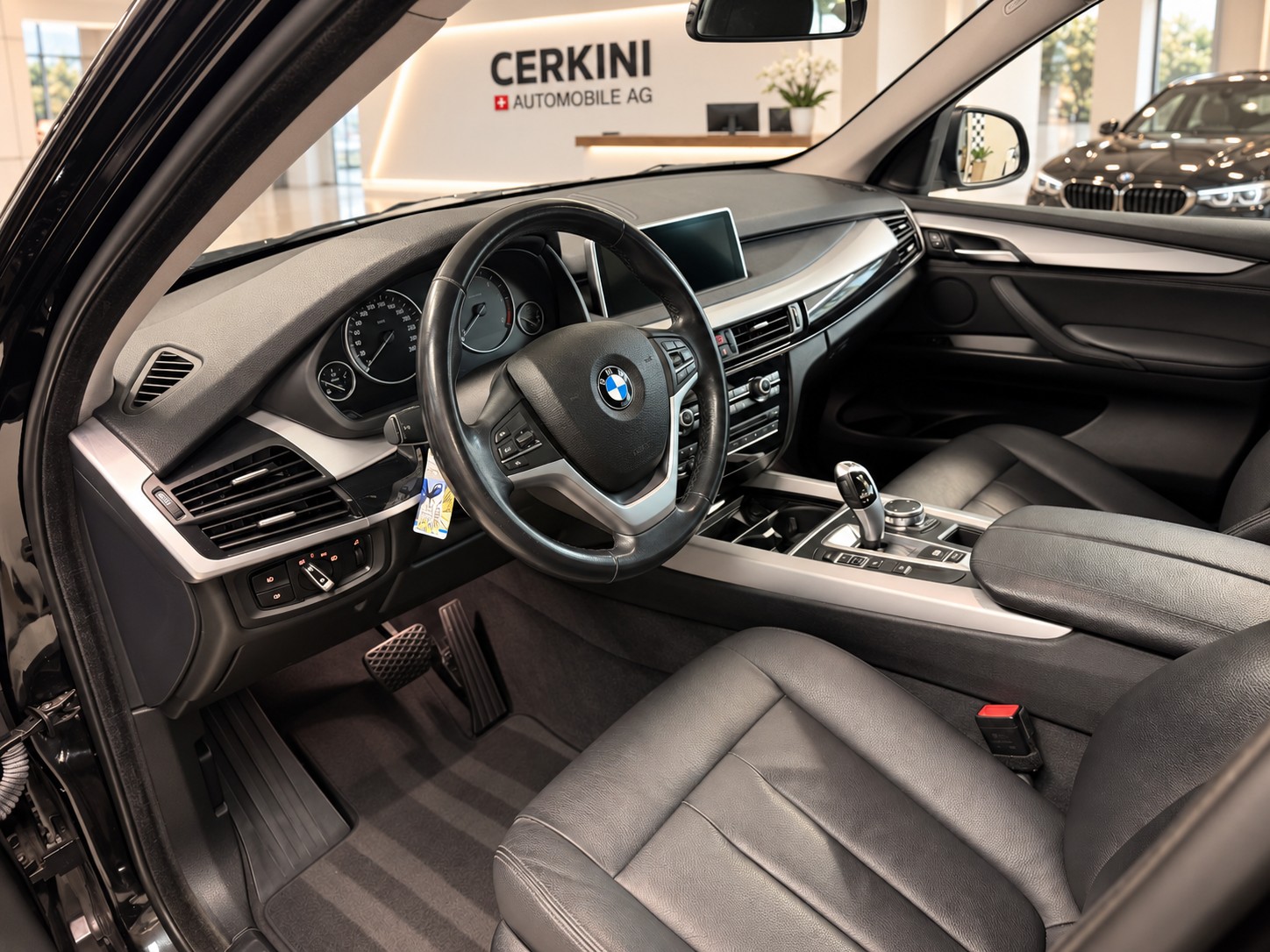 BMW X5 xDrive 30d Steptronic * Frisch ab Service * Frisch ab MFK * 8-Fach-image-10