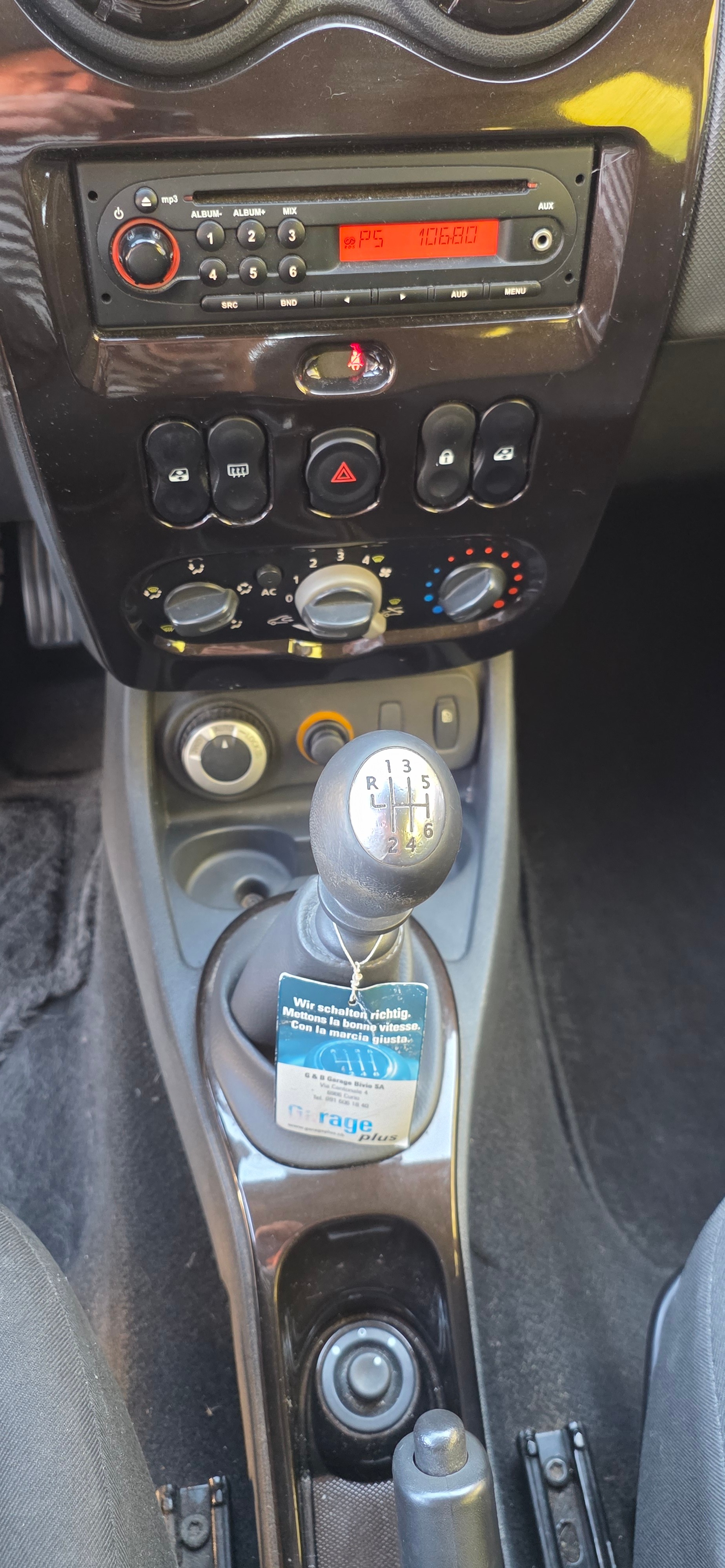 DACIA Duster 1.6 4x4-image-10